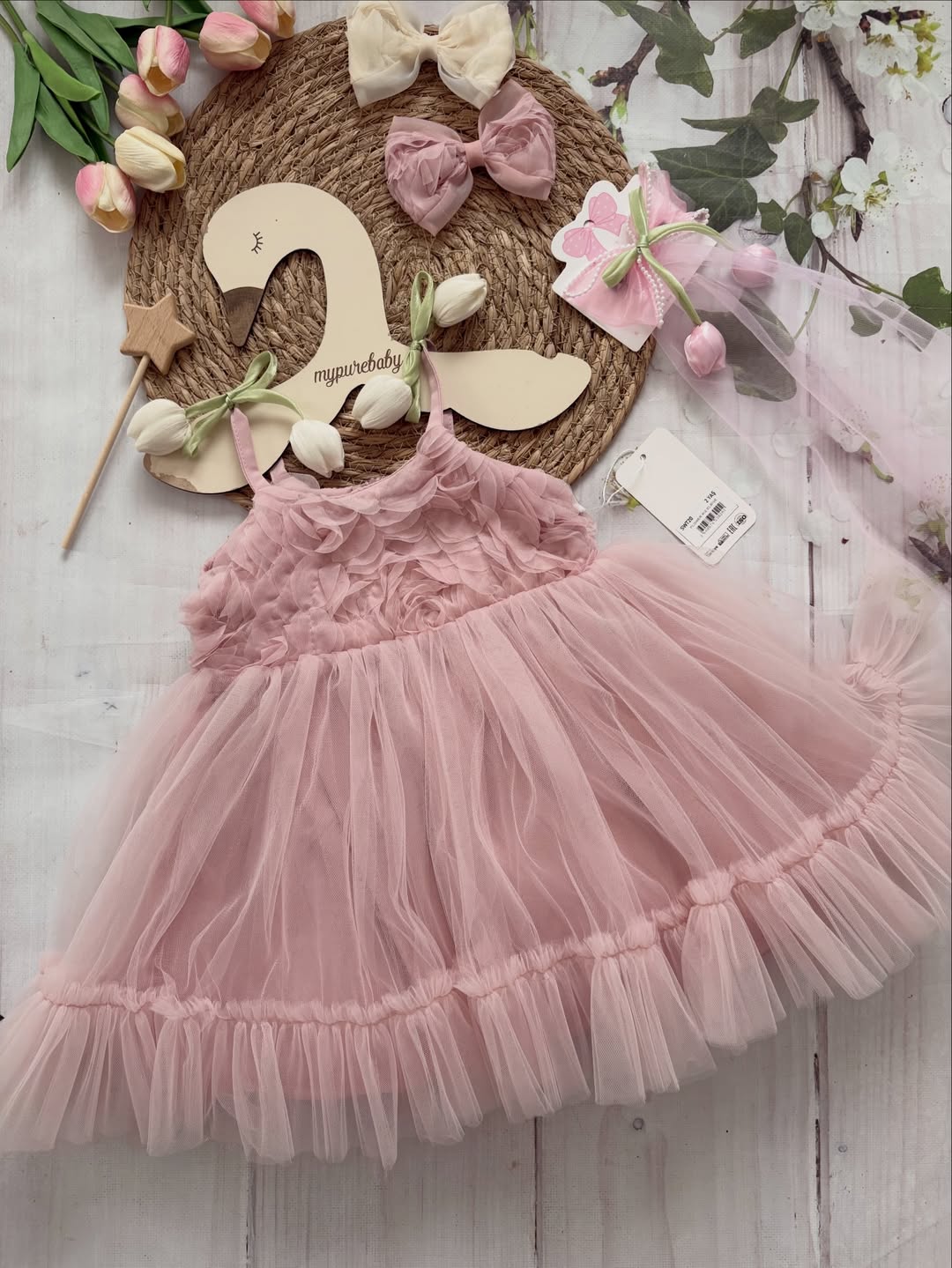 ℱ𝓁𝑜𝓇𝒶𝓁 𝒟𝓇𝑒𝓈𝓈